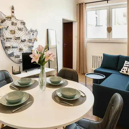 Apartment Przystan Swietojanska