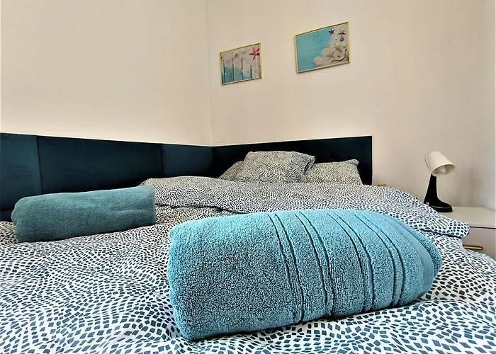 Przystan Swietojanska Апартаменты